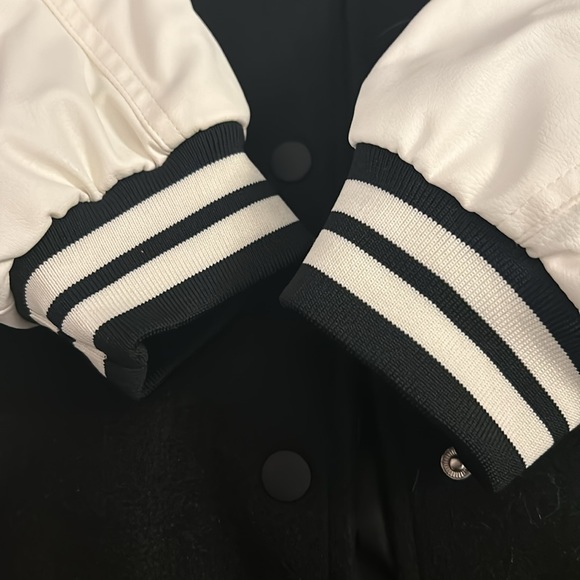 Playoff varsity jacket - Picture 4 of 7